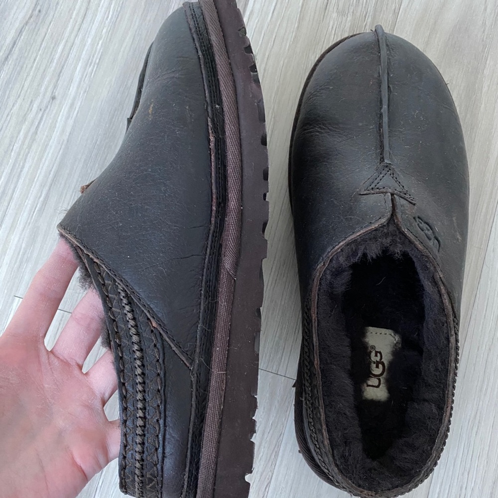 COPY - Leather Tasman Uggs